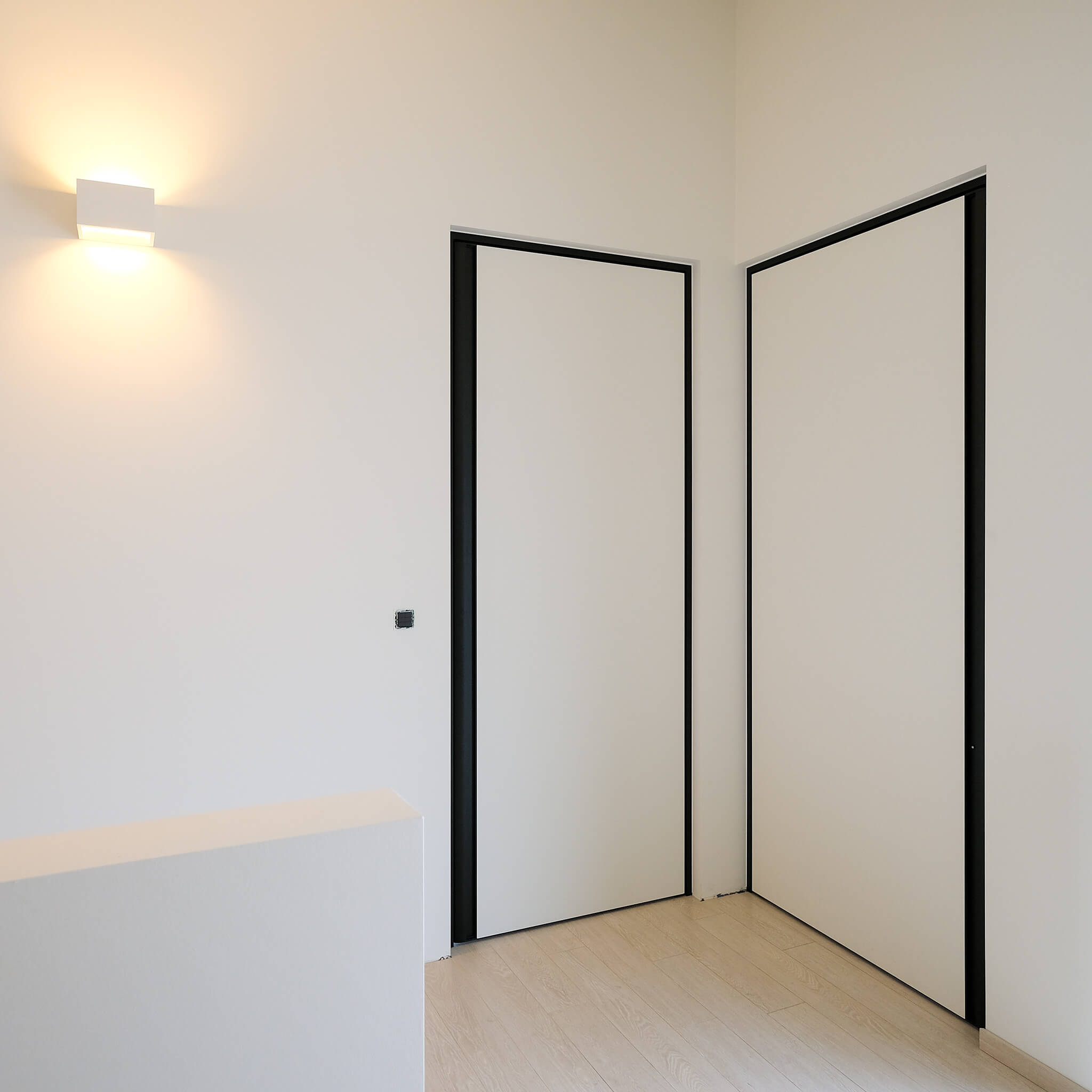Nouveau : poignée de porte en aluminium verticale - Nijverheidsweg 32, 2240  Zandhoven, Belgium - ANYWAY DOORS